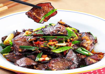 舌尖上的湘西密碼：十大土家苗寨風(fēng)味，讓你體驗(yàn)不一樣的煙火氣！